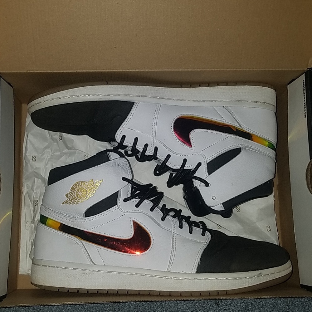 (SOLD) Jordan 1 High Nouveau 'Dunk From Above'